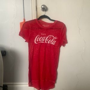 red coca-cola t-shirt